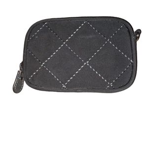 Vera Bradley Quilted wallet/pouch/wristlet Color - Black